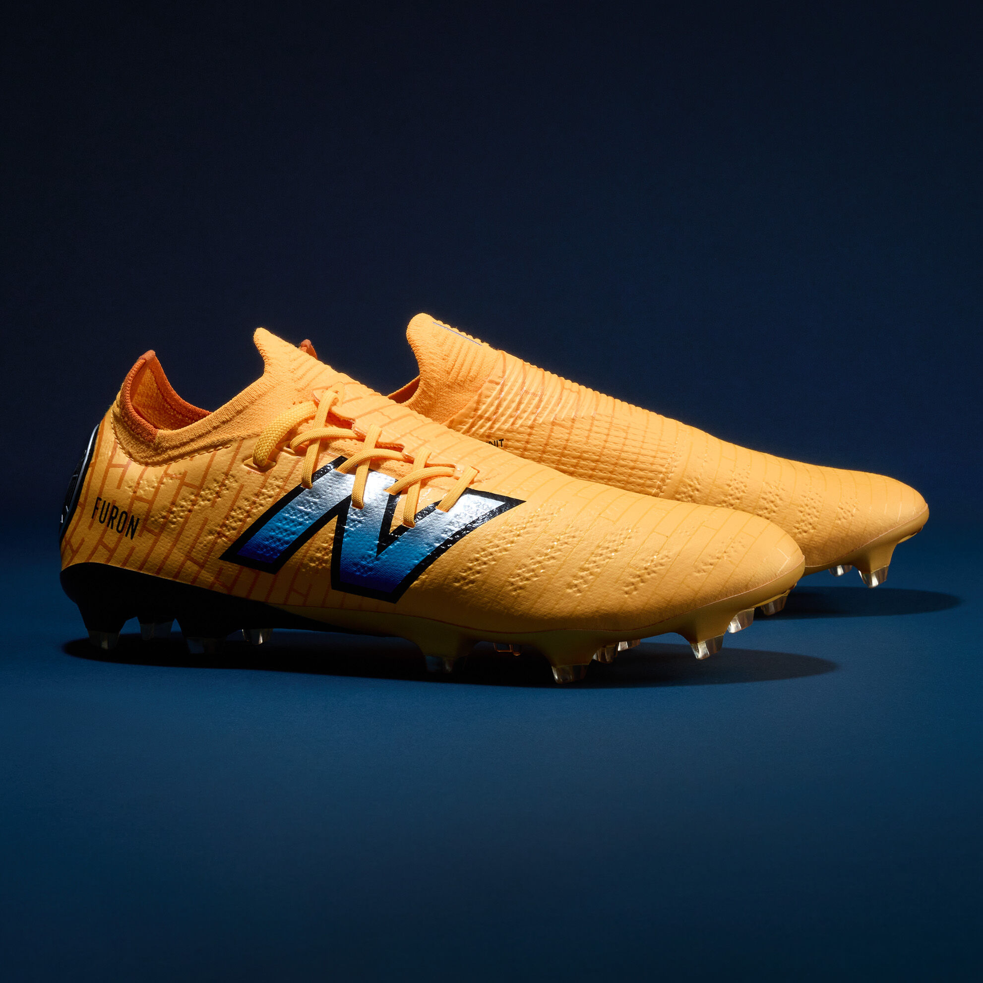 Unisex FURON PRO FG V7 Shoes New Balance