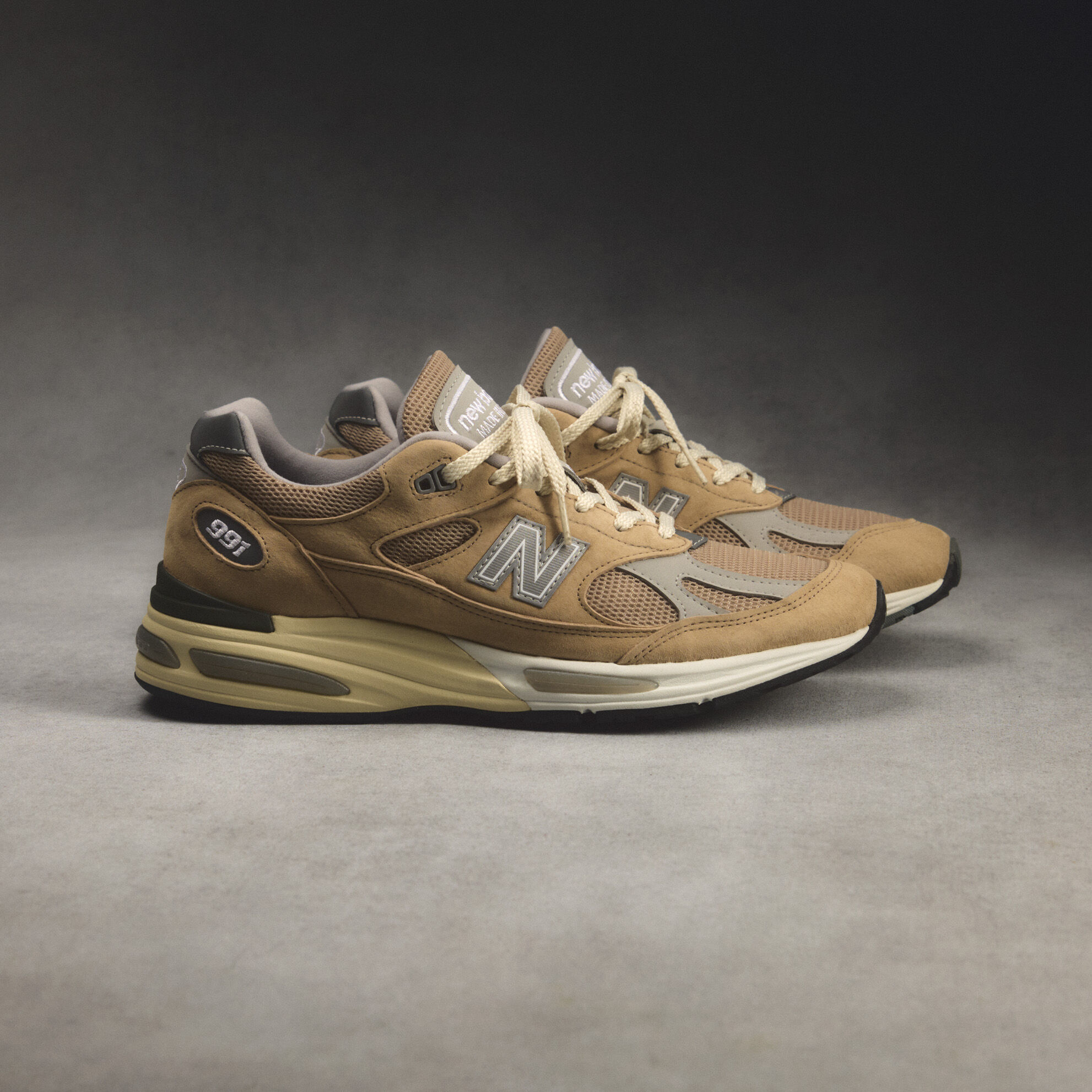 New Balance ☆ made in England U991KG2 ‘Europe’ Unisex Made in UK U991V2 Shoes - New Balance