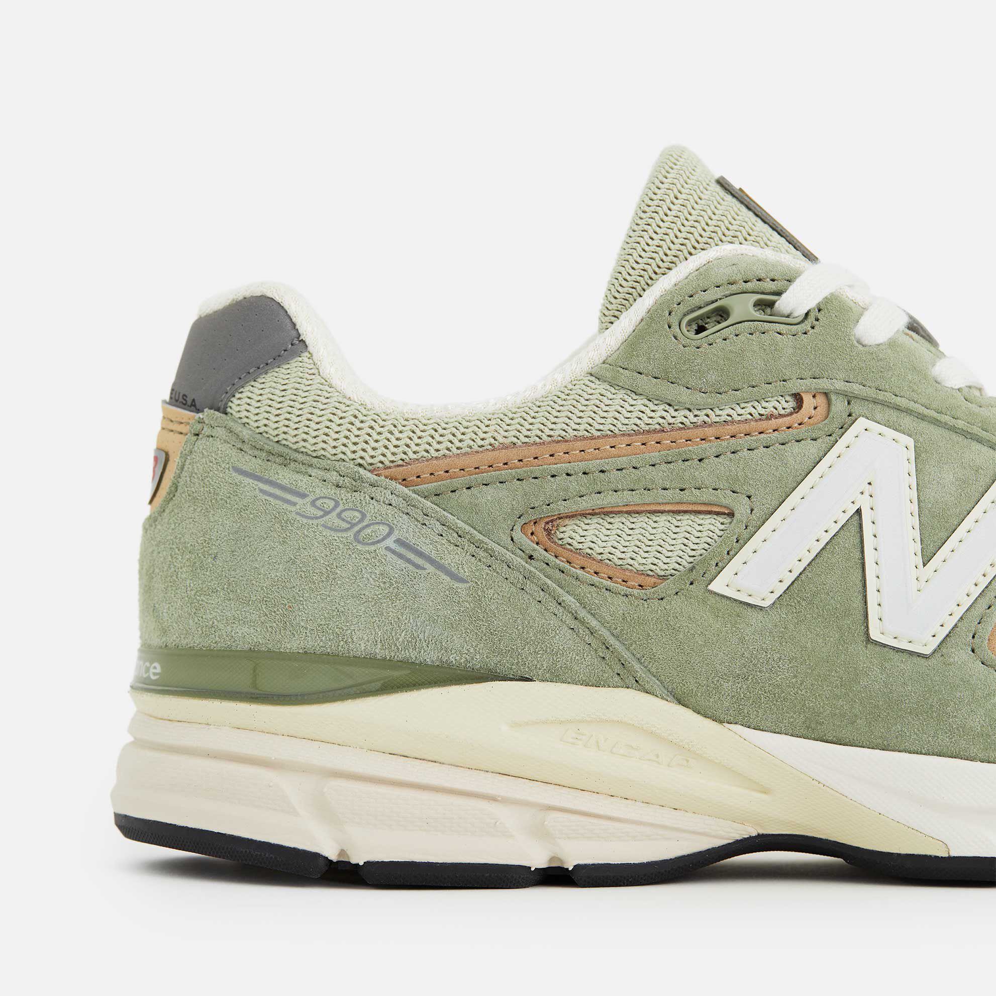 Nb 990v4 top men's