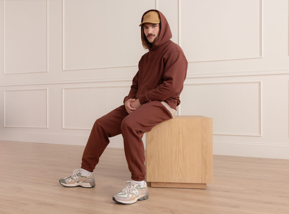 New balance brown leather shoes deals